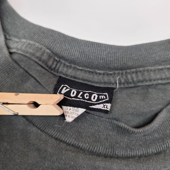 VTG Volcom Stone Double Sided Eagle Long Sleeve Shirt Men XL Y2K Skate Grunge - Picture 7 of 9